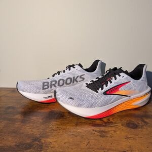 Brooks Hyperion 2 Men’s Running Shoes - Size 9 - White/Orange/Red